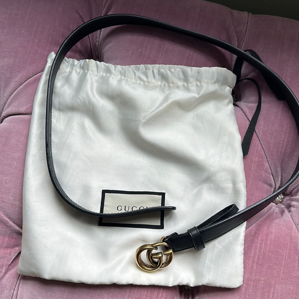 Gucci GG Marmont Thin leather belt with G buckle